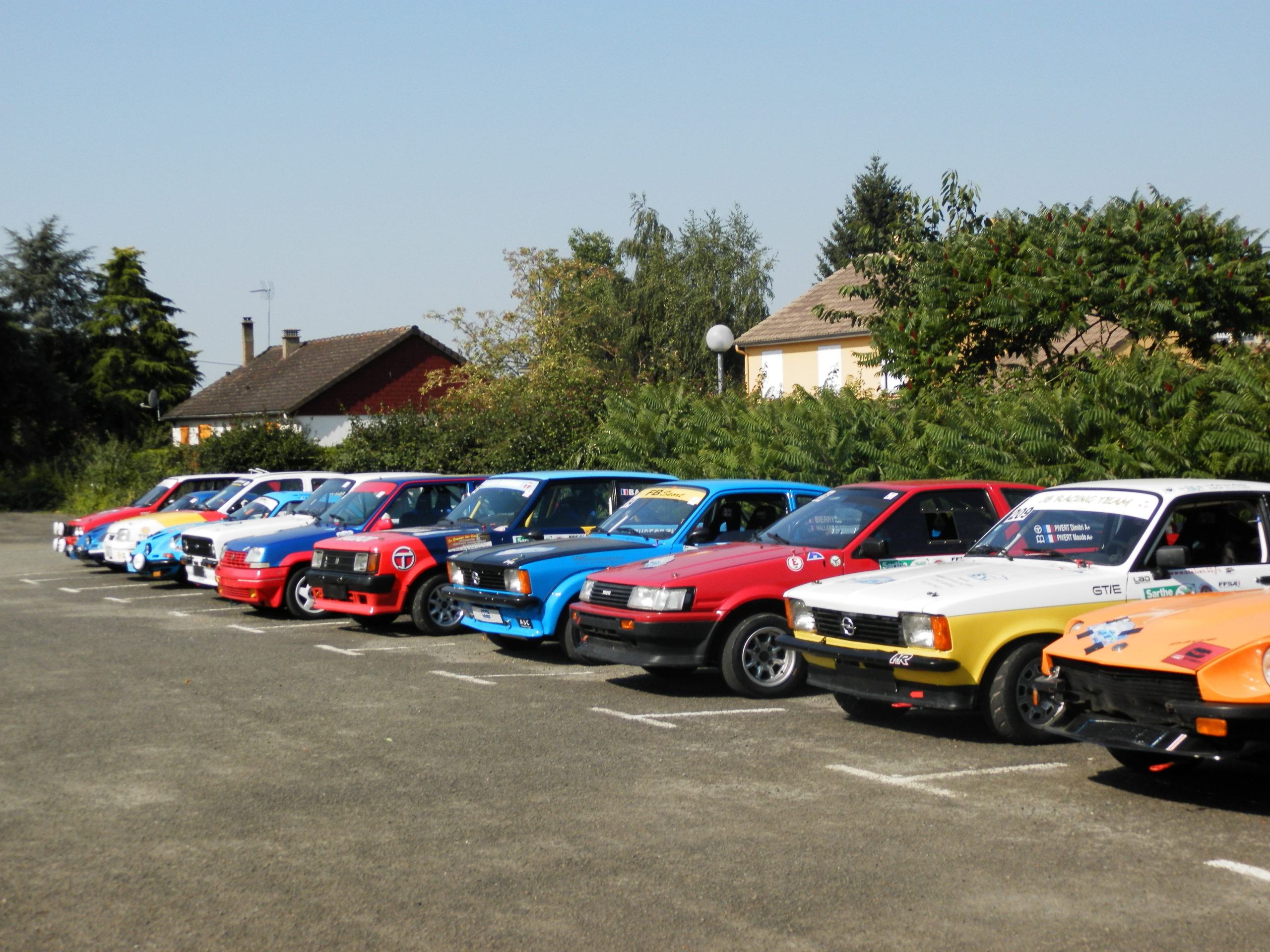 OLYMPUS DIGITAL CAMERA