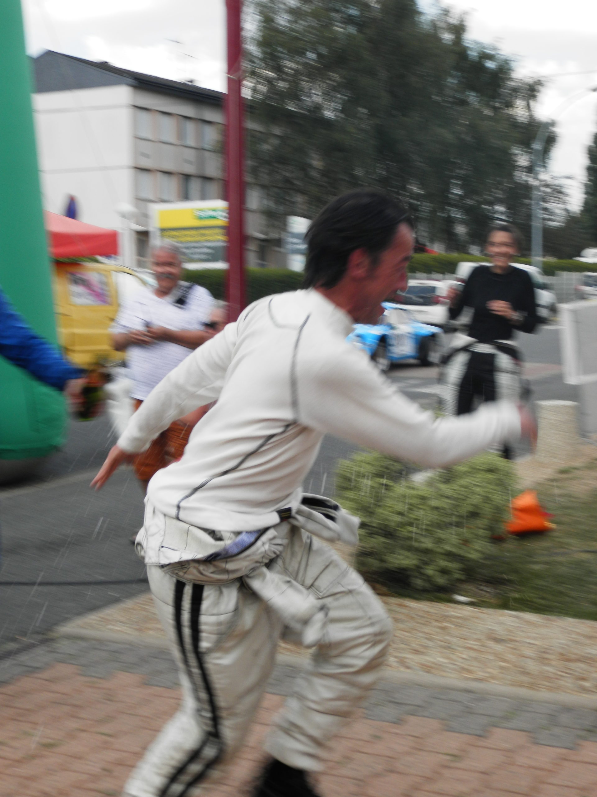 OLYMPUS DIGITAL CAMERA